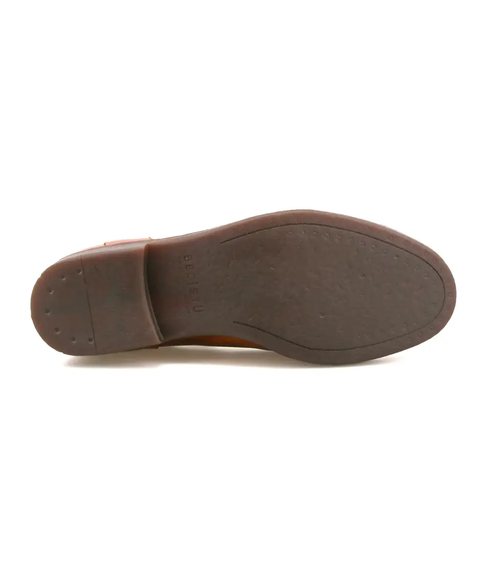Streamlined Pull-Tab Stretch-Side Chelsea Boots