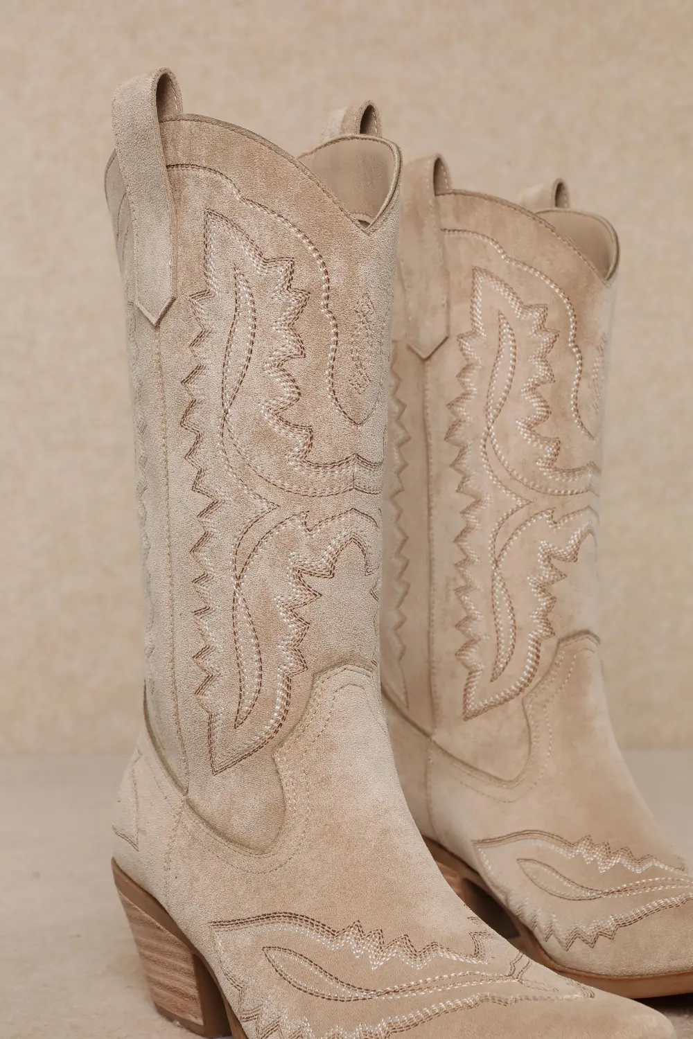 Tessa Mid-calf Western Cowgirl Boot