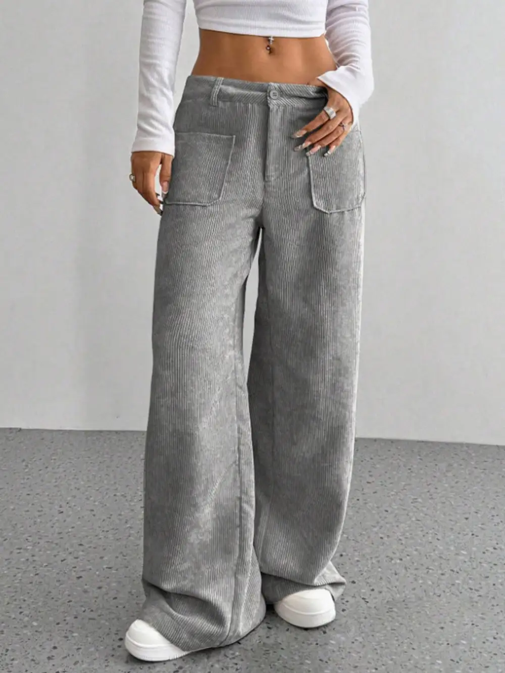 Wide Leg Pocket Detail Pants