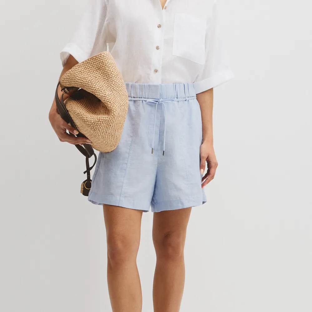 Women's Contemporary Linen Shorts
