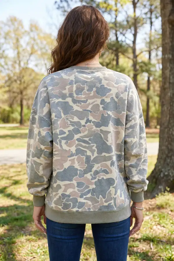 Camo Print Ribbed Pullover Sweatshirt