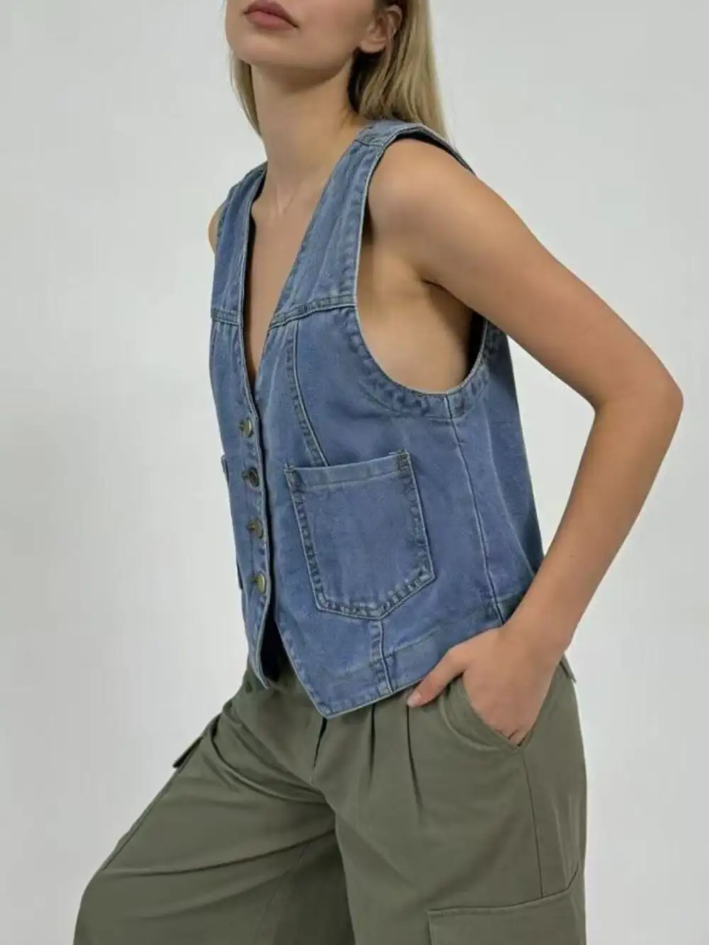 Plus Size Button-down Vest