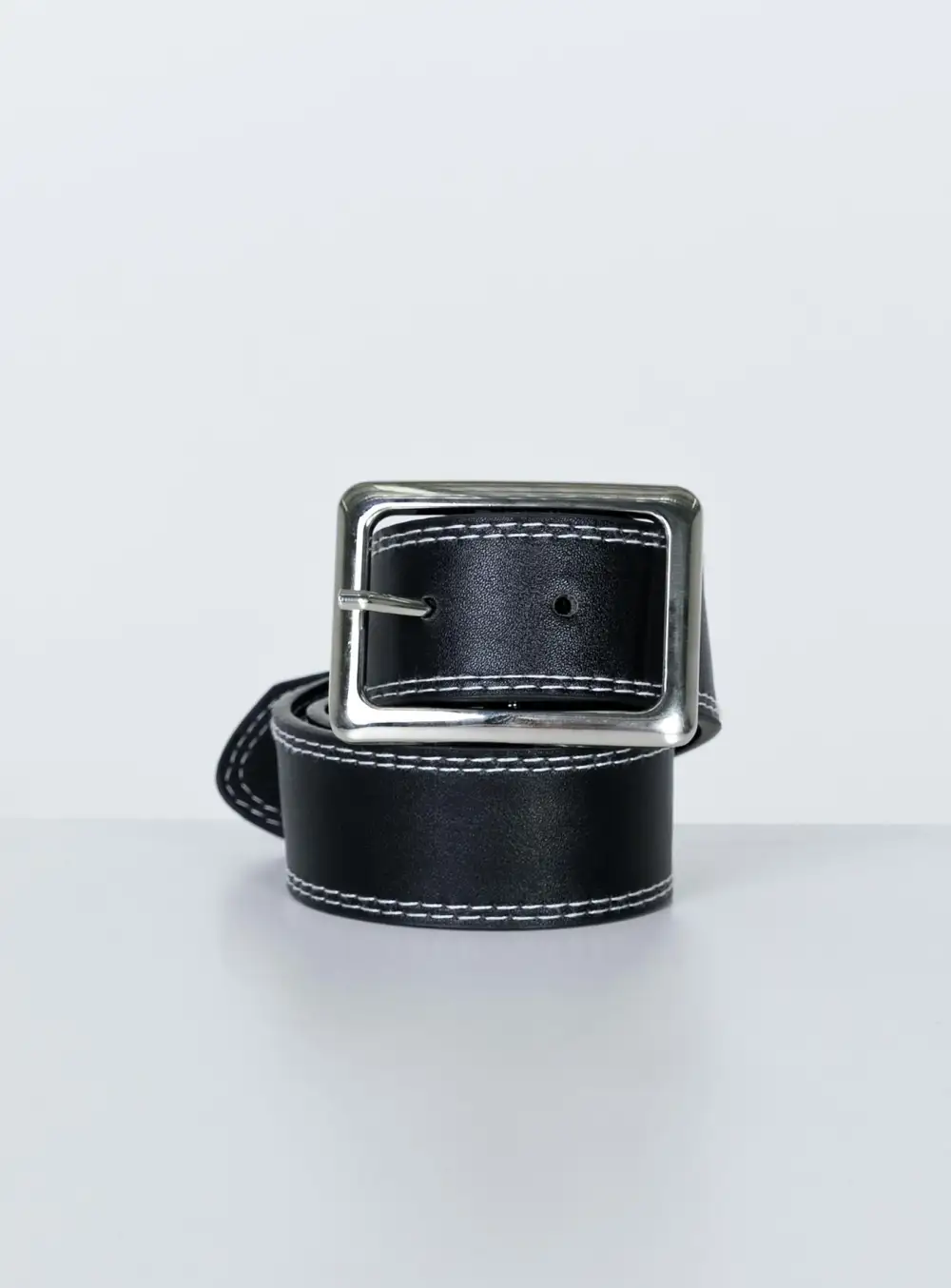 Contoured Buckle Belt