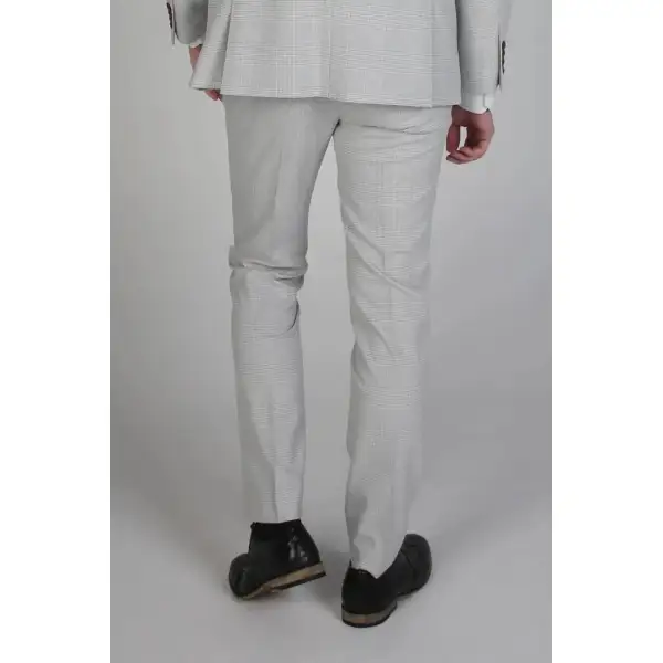 Mark  Beige Check