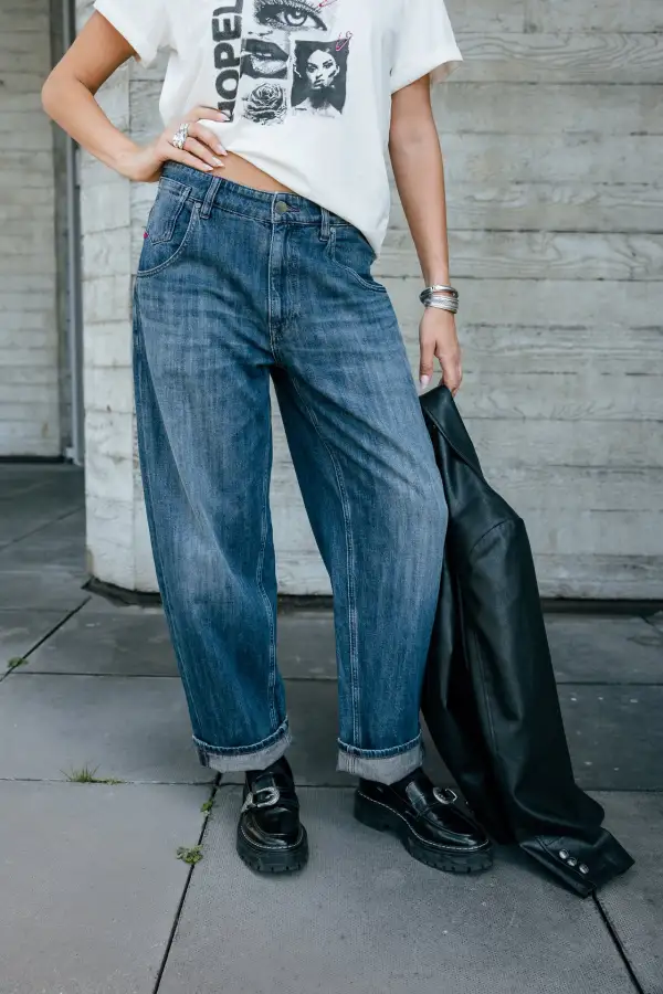 Women's Modern Refined Denim Jeans