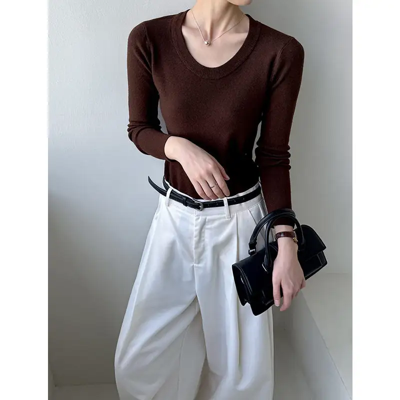 Slim Fit Round Neck Pullover Sweater