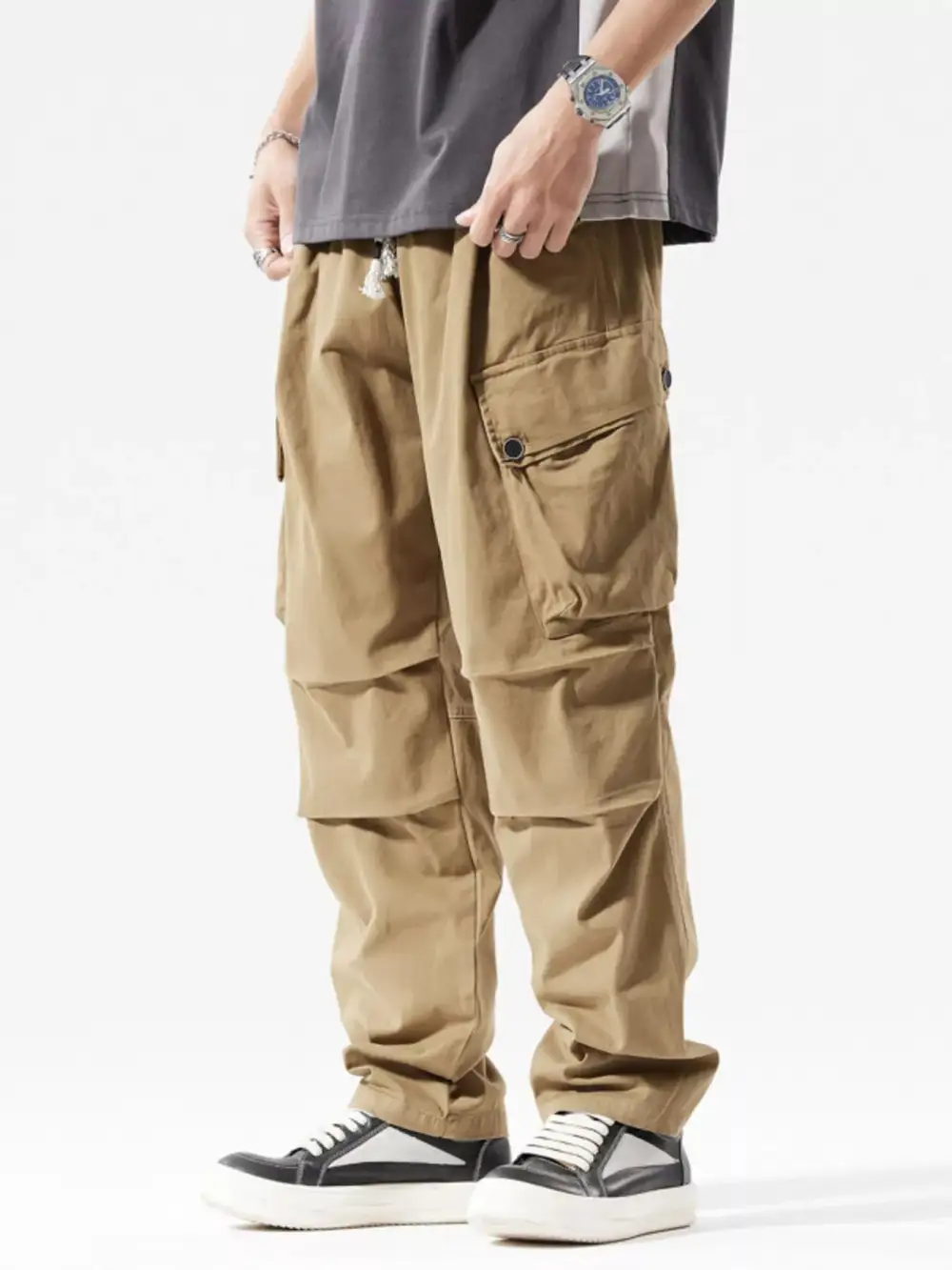 Men’s Loose Fit Multi-Pocket Cargo Pants