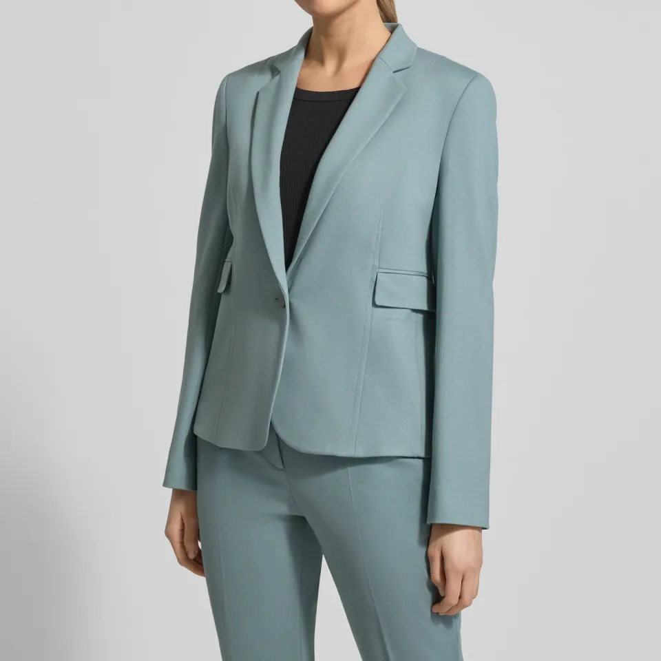 Classic Slim-Fit Women's Blazer