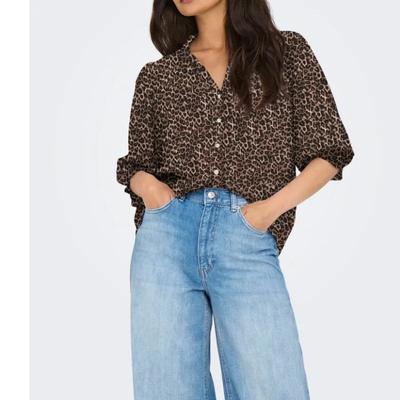 Three-Quarter-Sleeve Viscose Women's Shirt