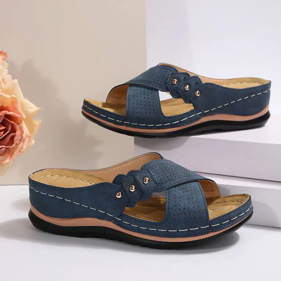 Relaxed Open Toe Platform Sandals