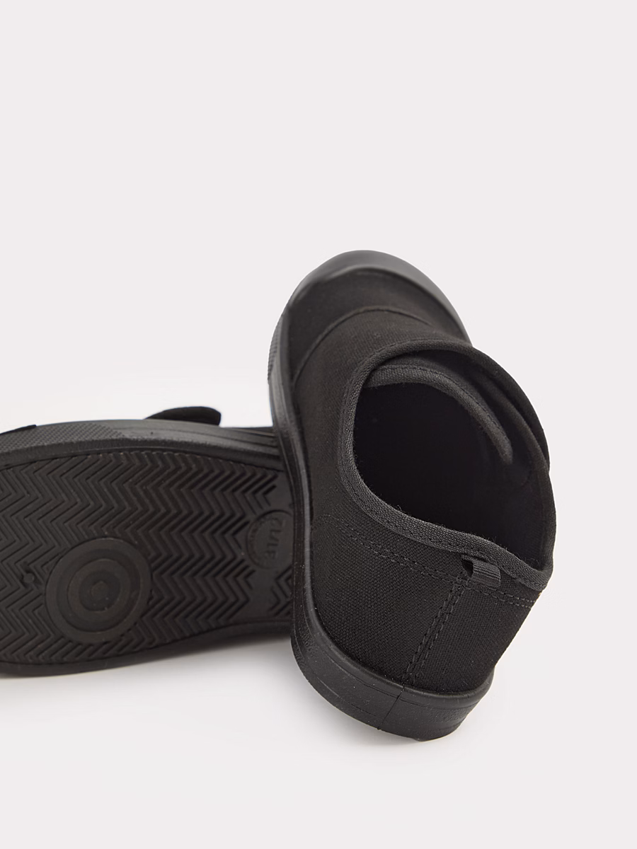 Black Wrap Strap Plimsoll detail 1
