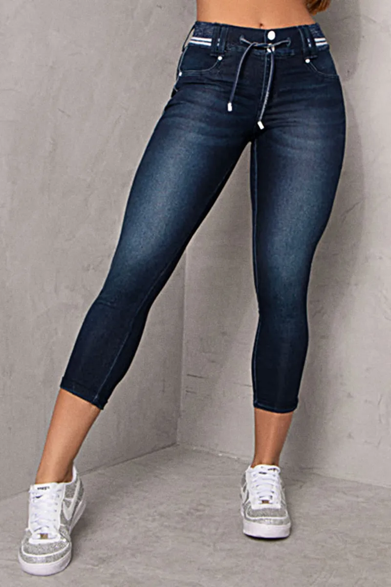 Double Button Drawstring Capris Jeans