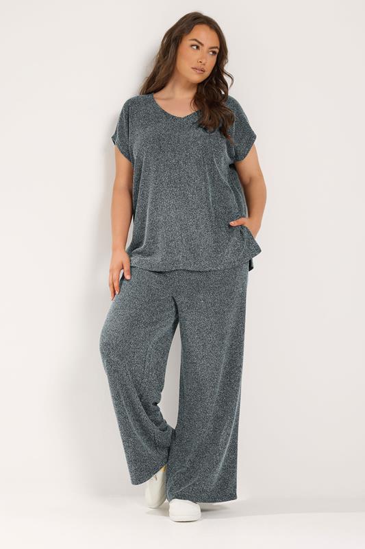Grey Textured Knit V-Neck Top detail 1