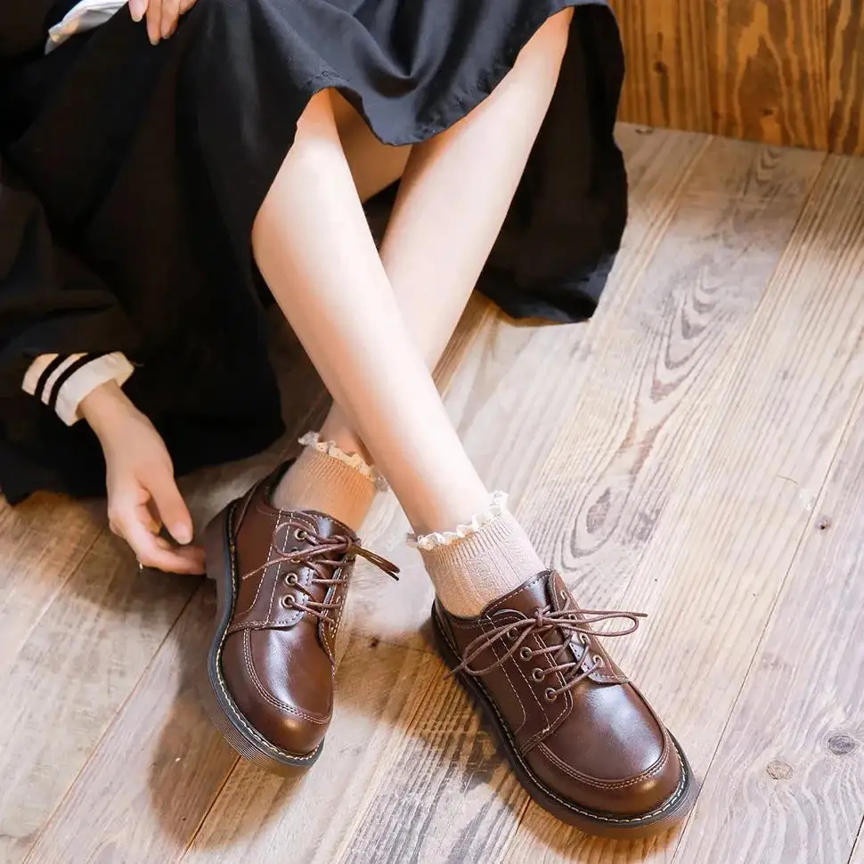 Leather Lace-Up Round-Toe Flats