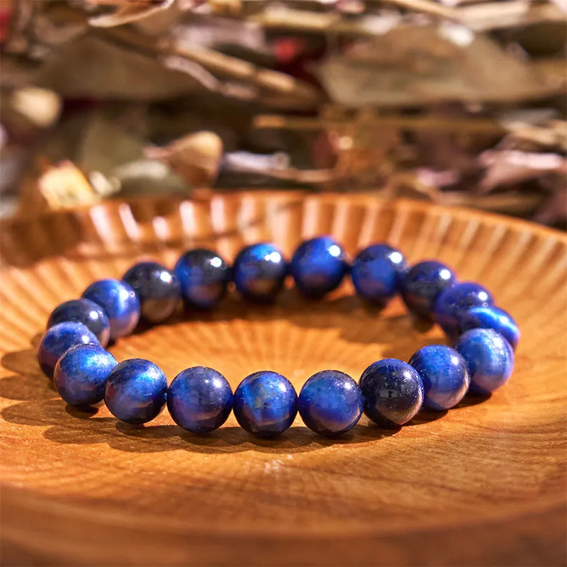 Detailed Tiger Eye Bracelet