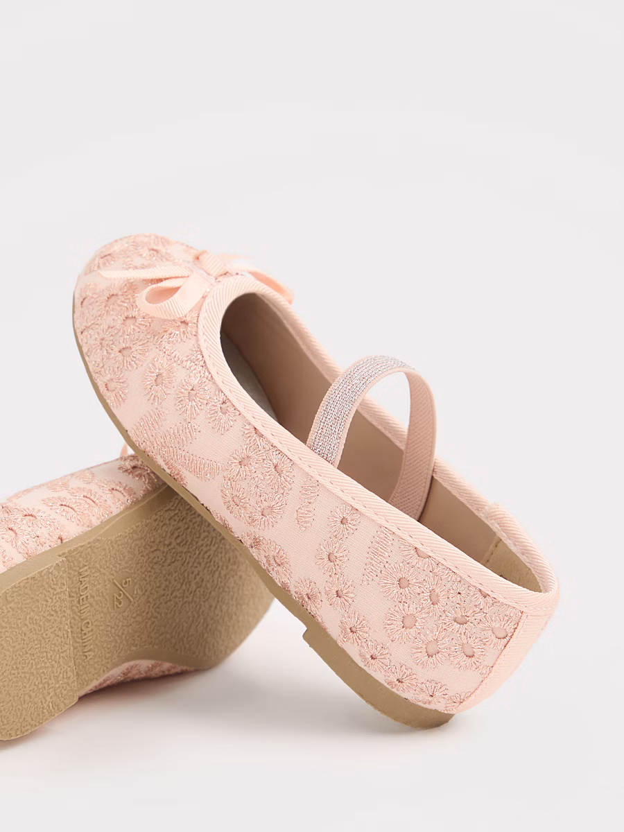 Light Pink Broderie Flower Ballet Shoes detail 1