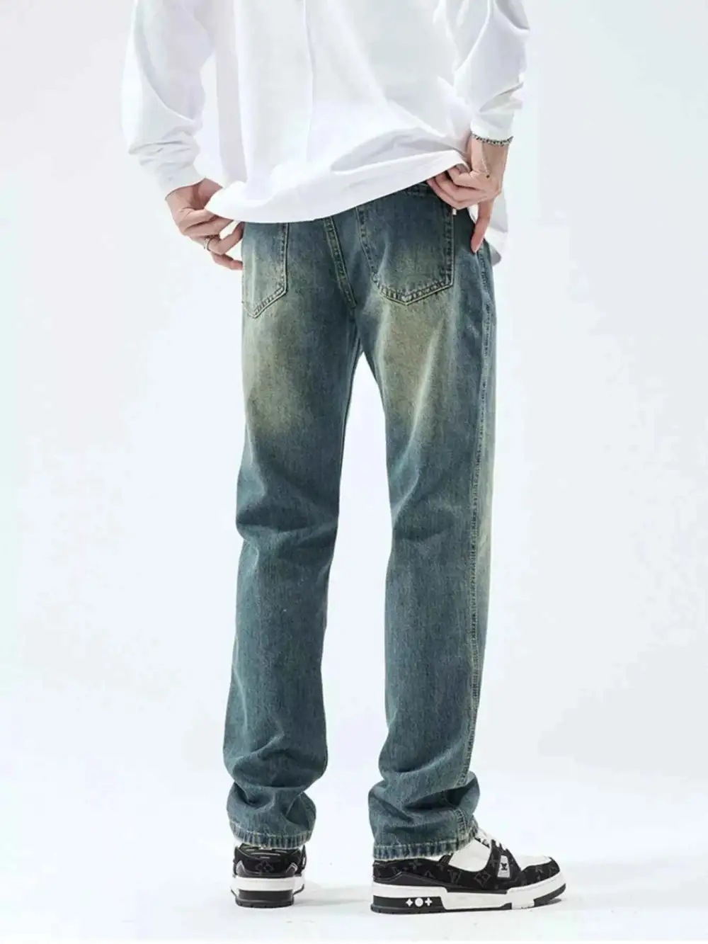 Everyday Washed Straight Leg Jeans