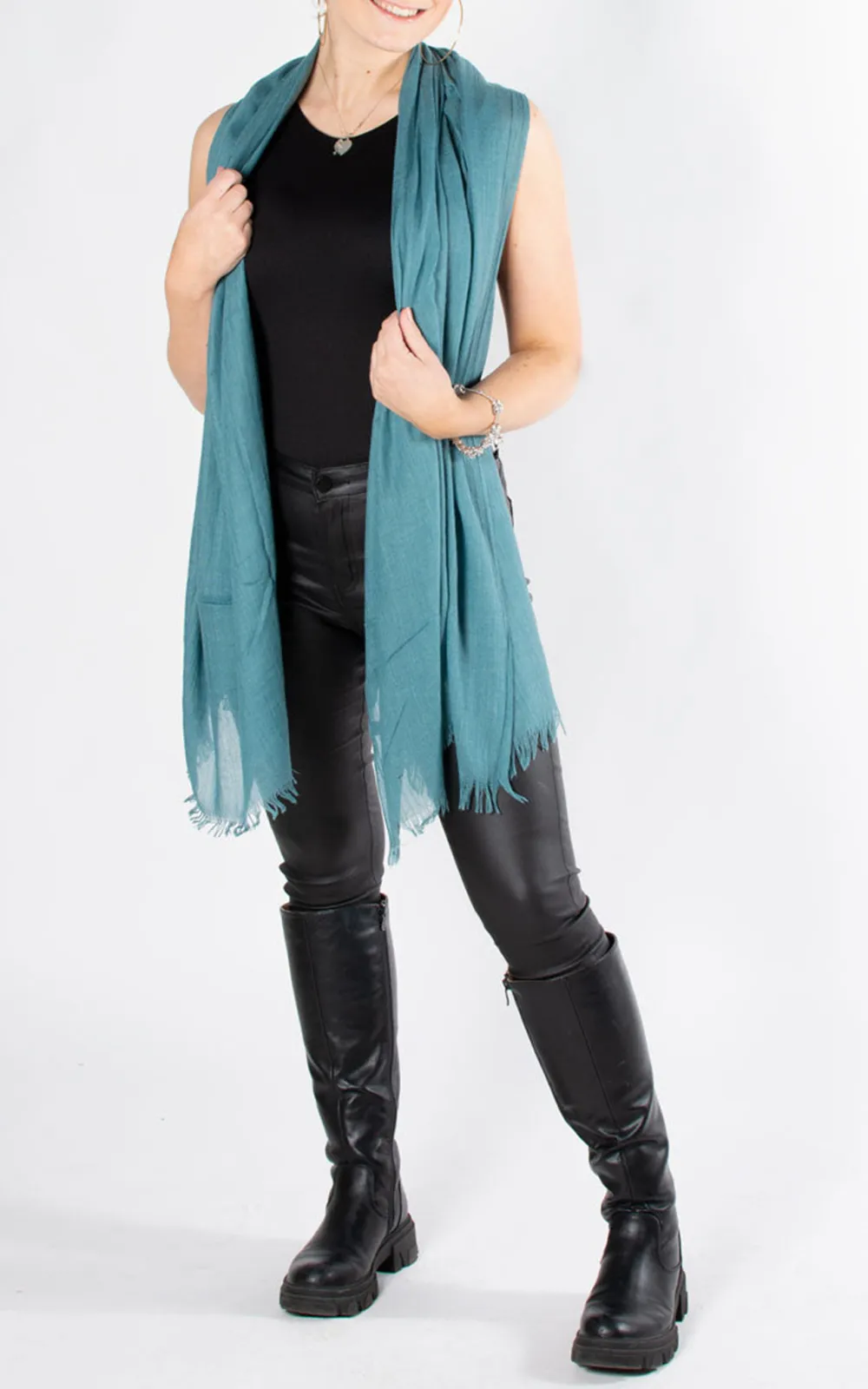 Elegant And Exquisite Solid Color Women's Scarf