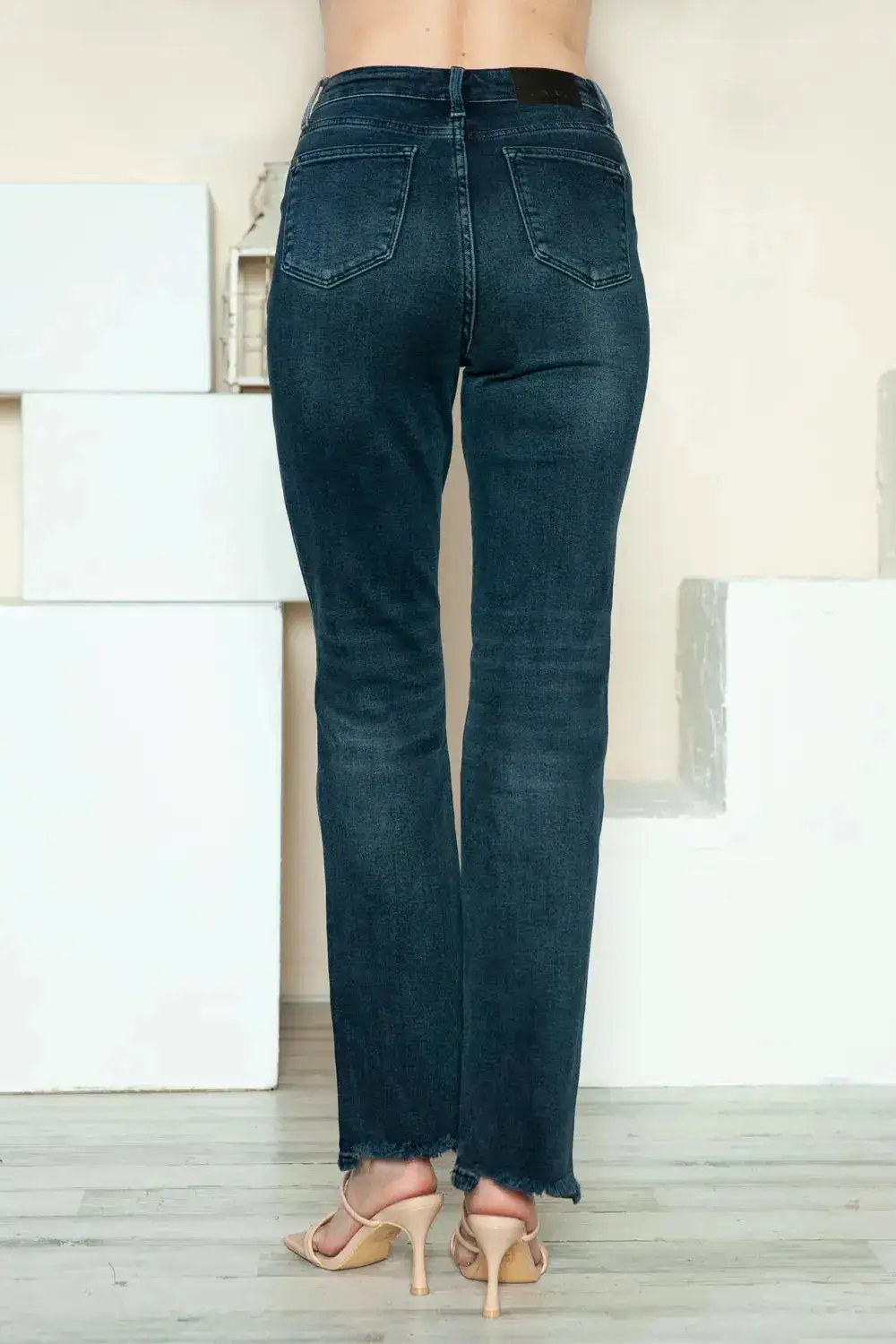 Stretch Distressed Straight-Leg Denim Jeans
