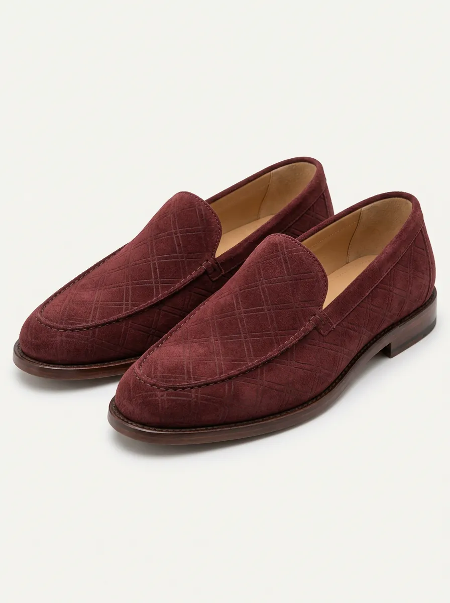 Unisex Burgundy Quilted Pattern Suede-Look Loafers