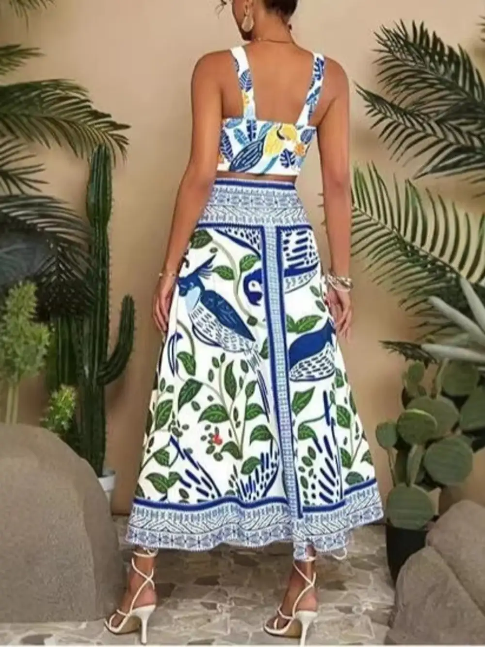 Smart Cropped Printed Silhouette Coordinated Set