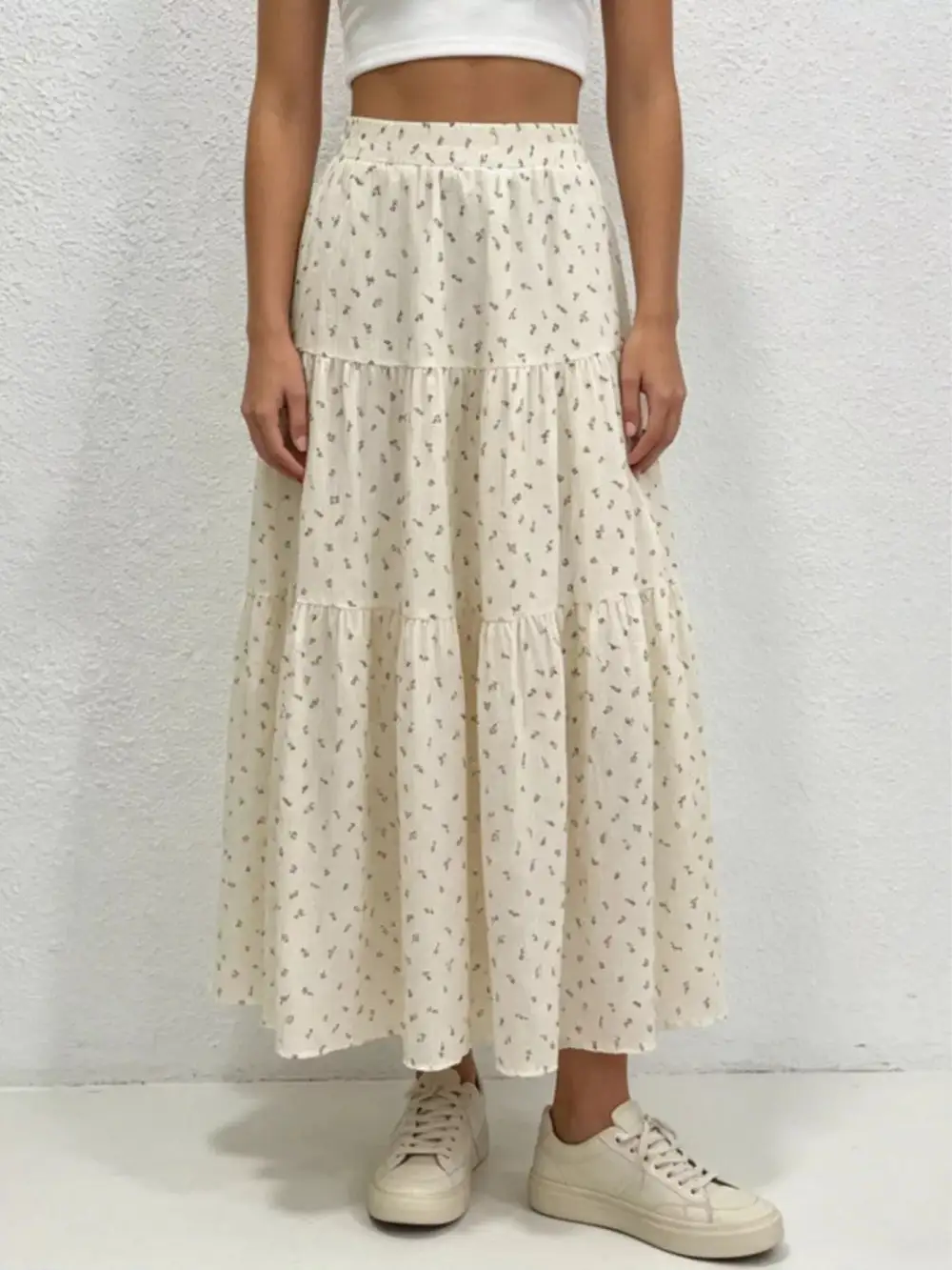 Floral Print Tiered Flowy Maxi Skirt