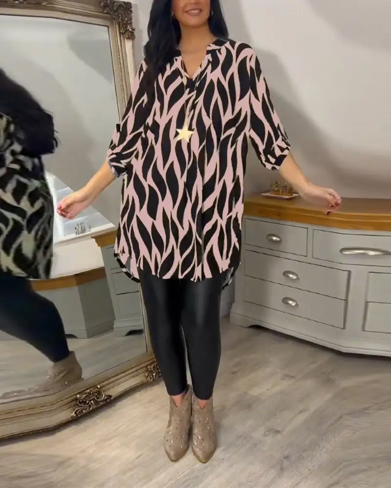 Graphic Patterned Tunic Top