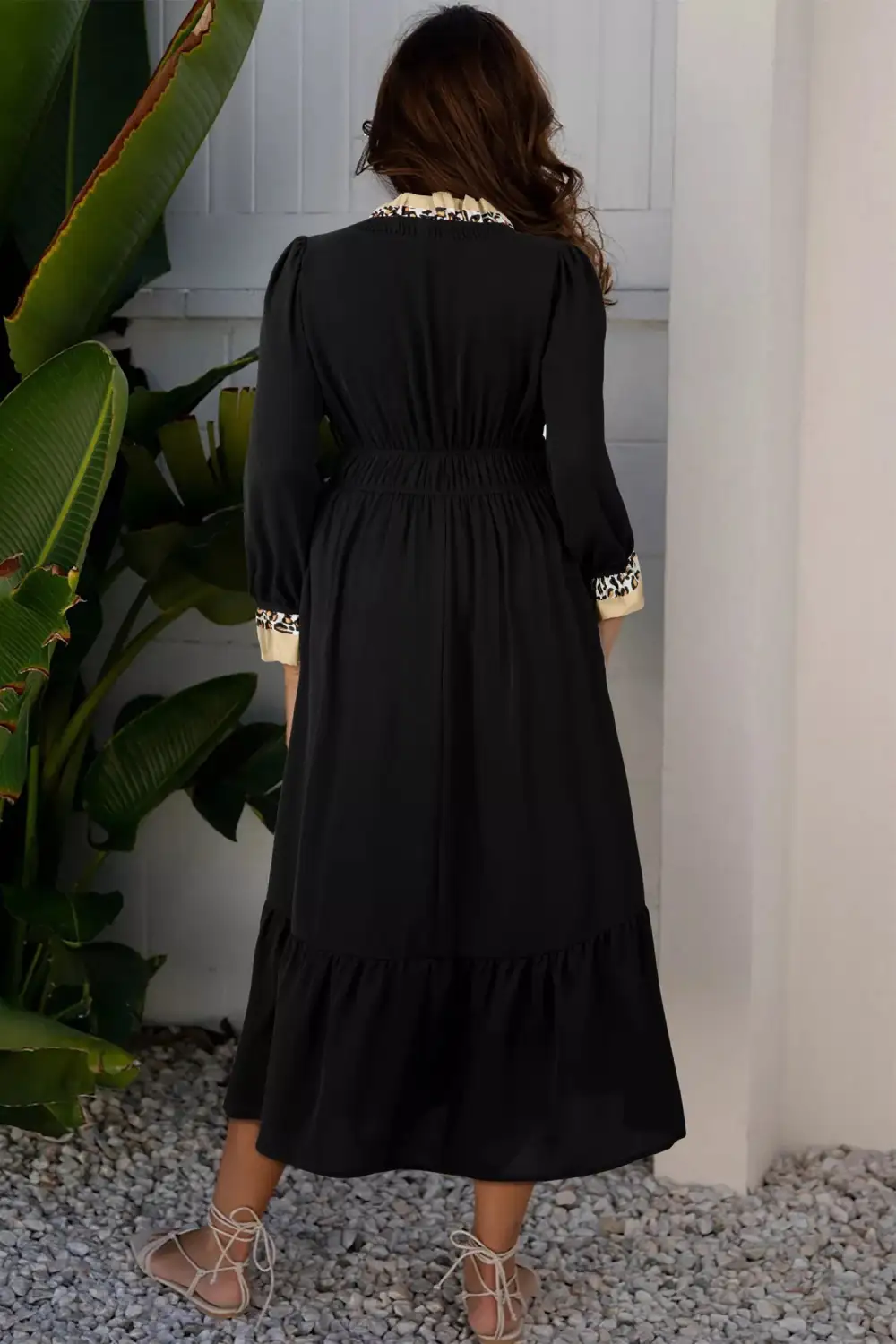 Contrast Contrast Frilled Trim V Neck Bracelet Sleeve Midi Dress
