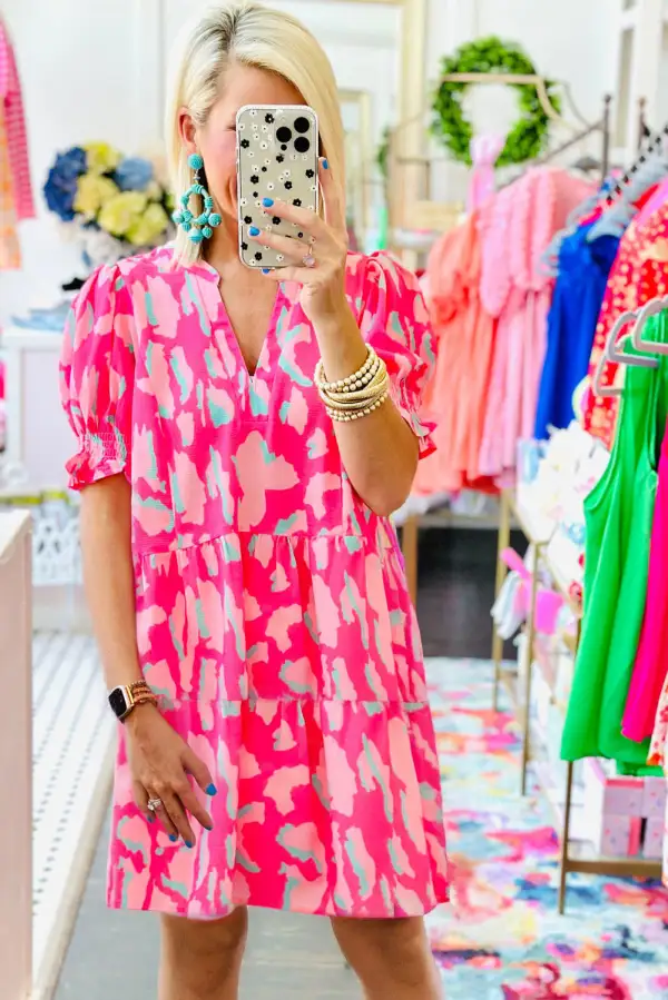 Abstract Printed Puff Short Sleeve Tiered Loose Dress