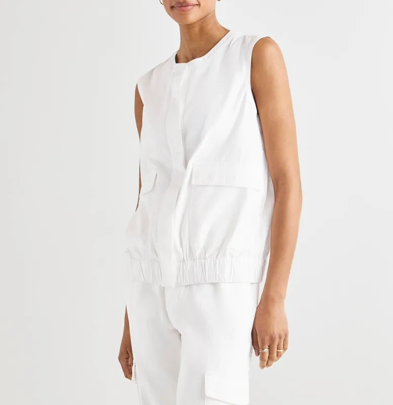 Clean Poplin Vest Jacket
