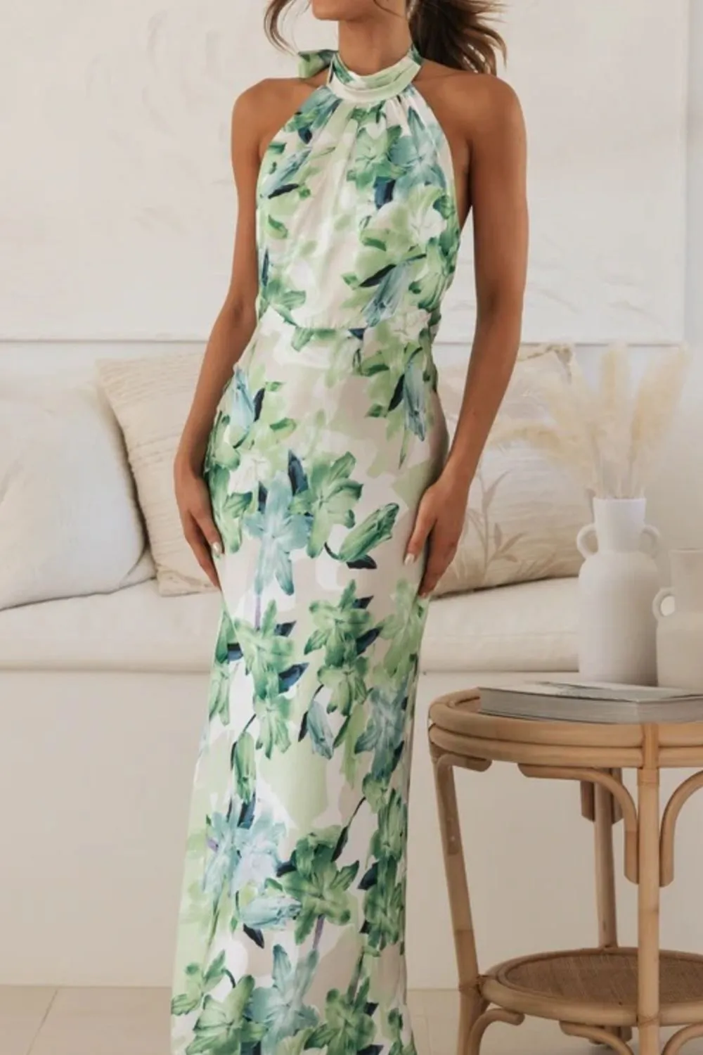 Lightweight Feel Floral Printed Maxi Dress