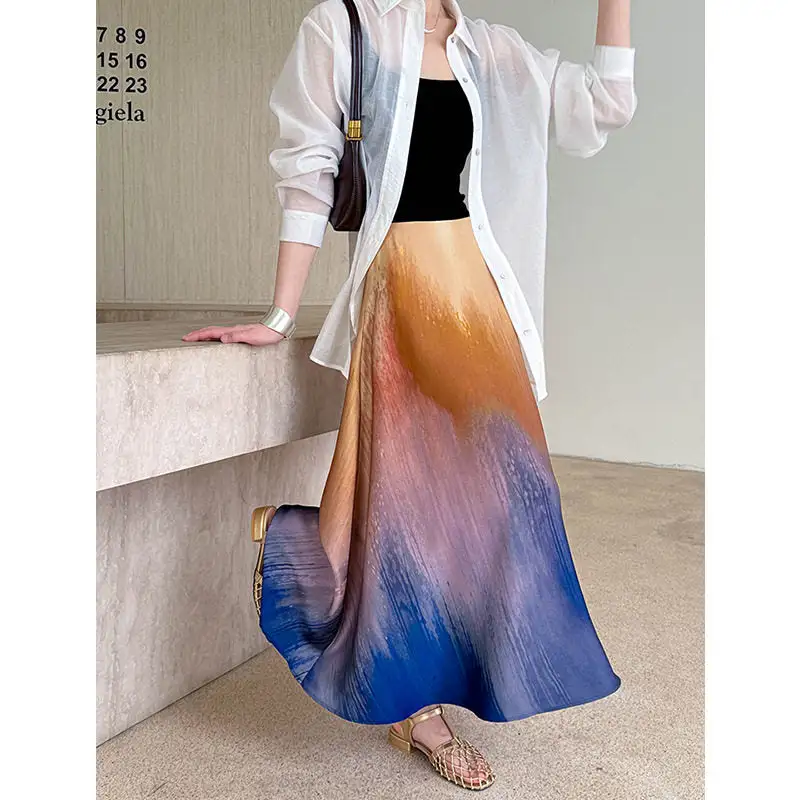 Relaxed Gradient Ombre Midi Skirt