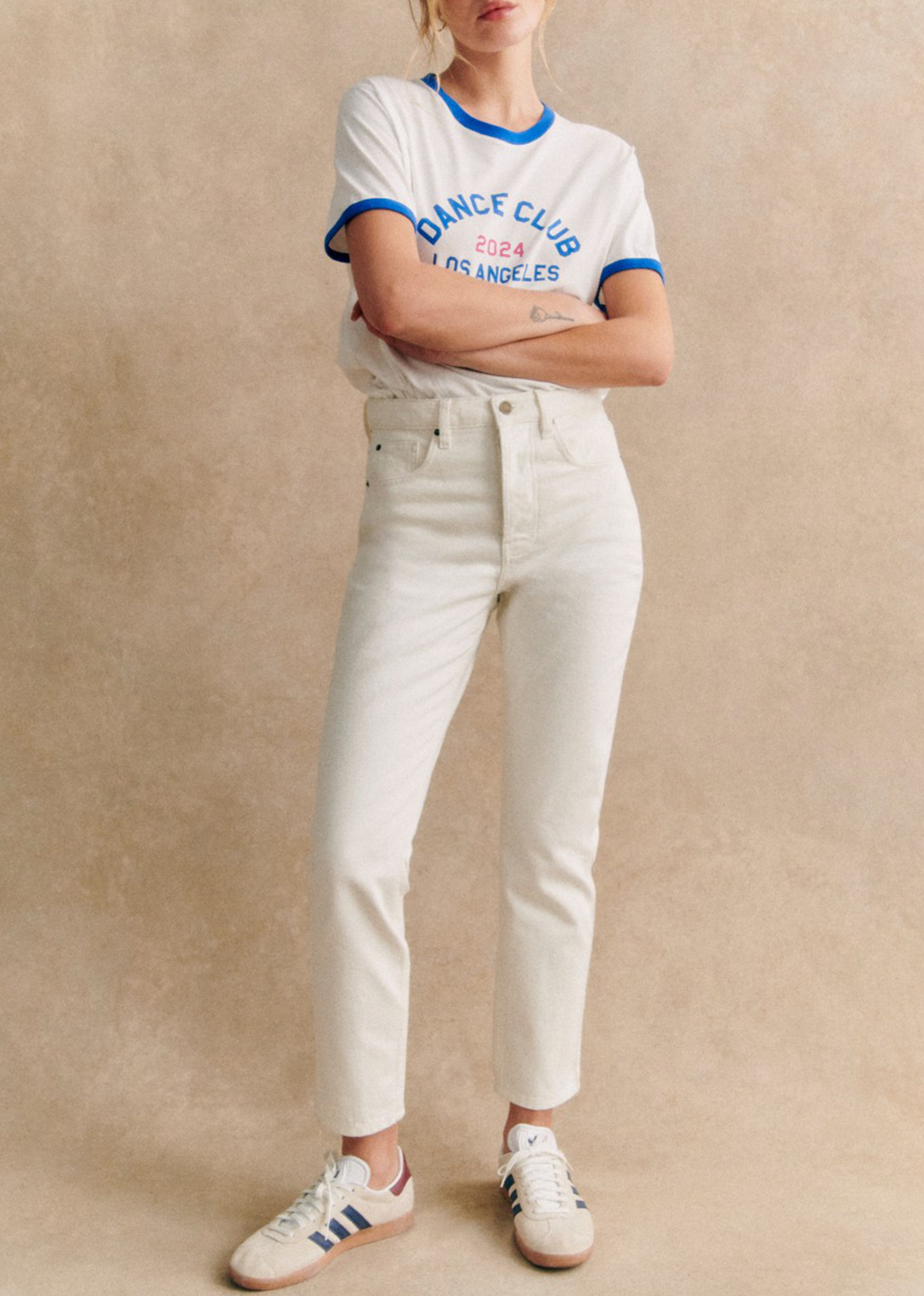 Multi-Pocket Mid Waist Jeans