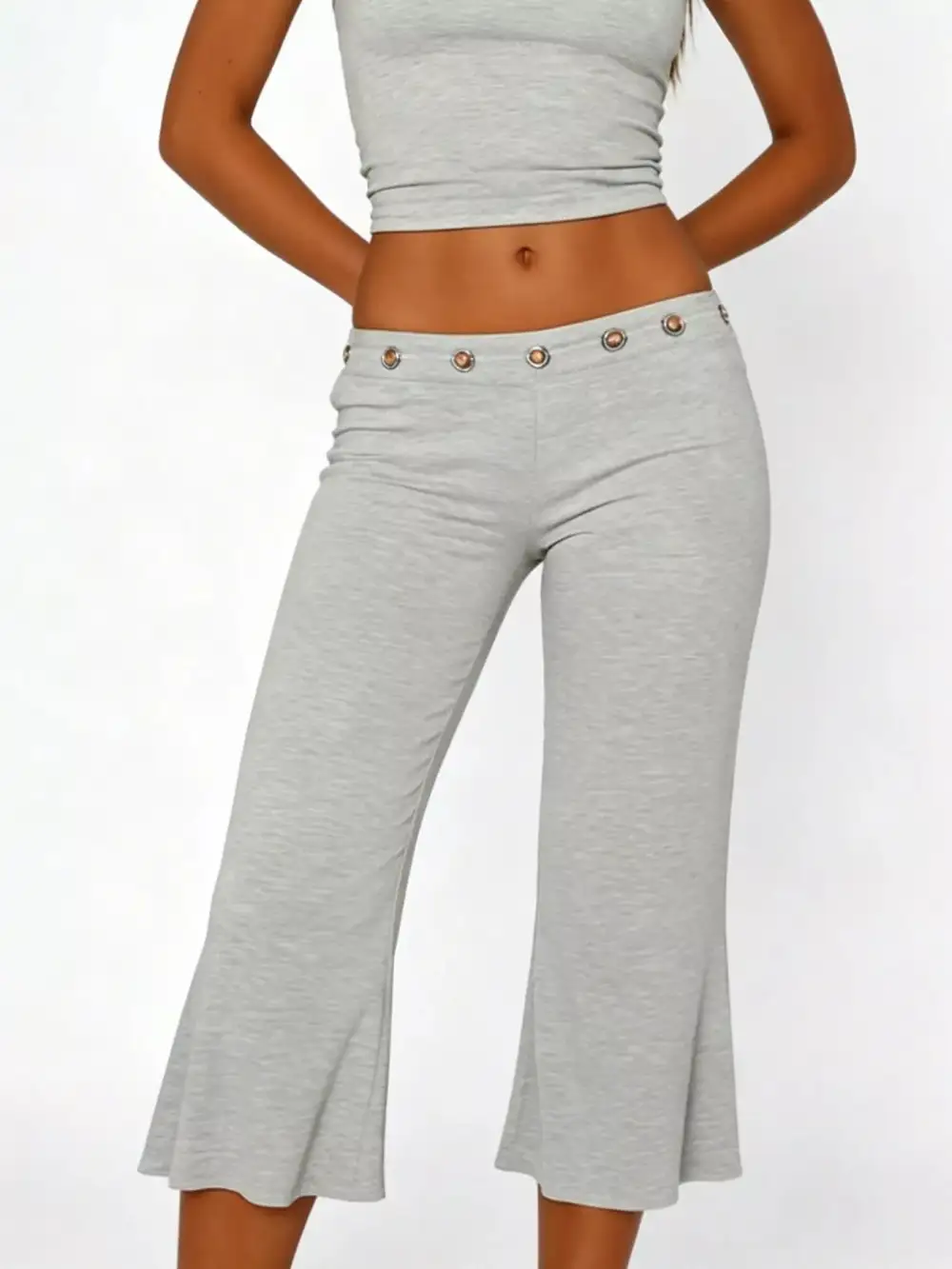 Mid Rise Capris Pants