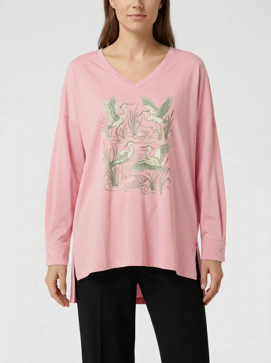 Women's Heron Graphic V-Neck Long-Sleeve Top