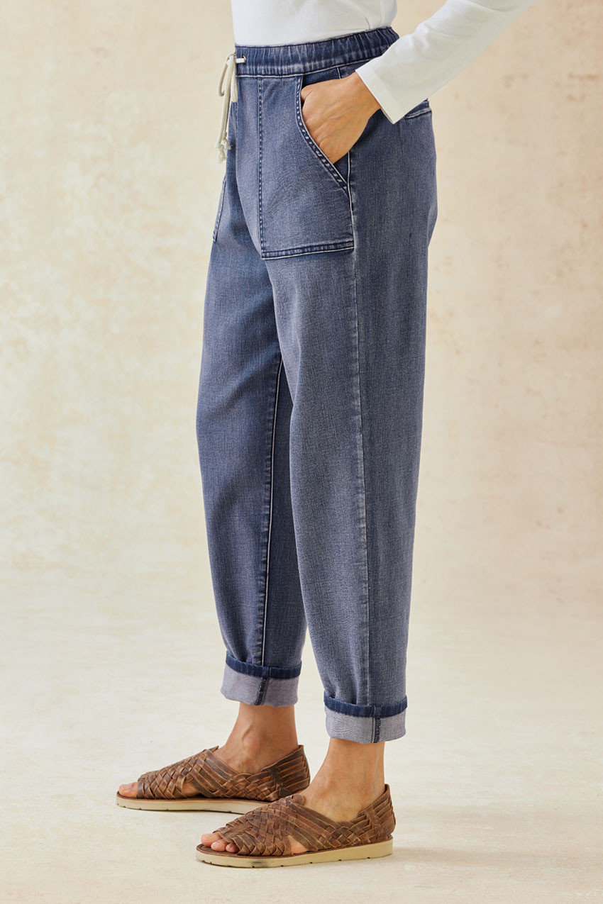 Walkabout Lightweight Tapered Jeans