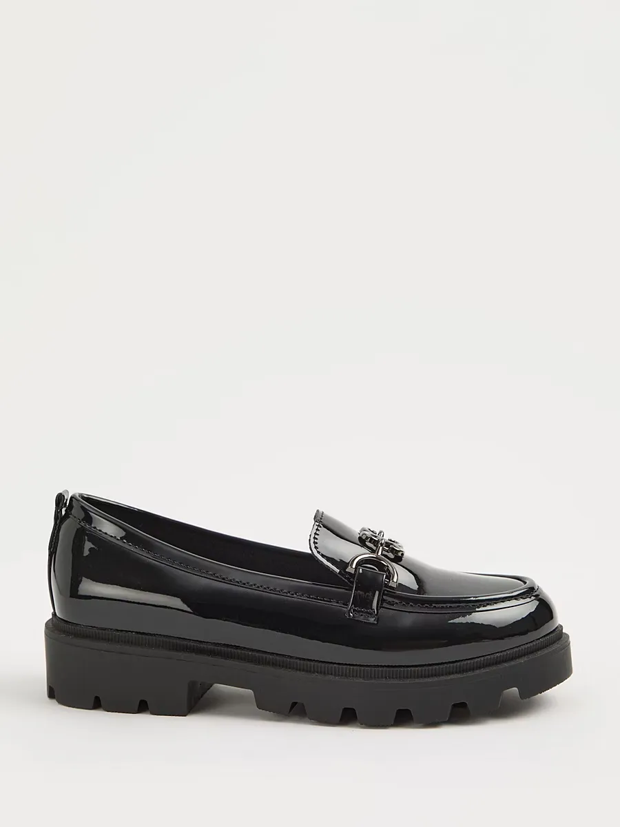 Black Heart Chain Loafers