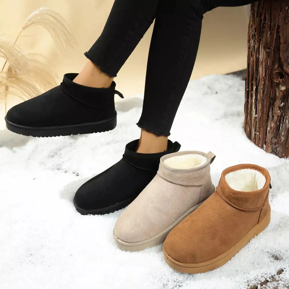 Structured Round Toe Platform Boots