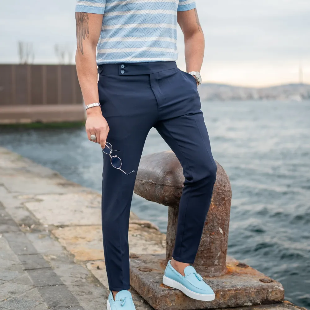 Contemporary Slim Fit Refined Chino Trousers