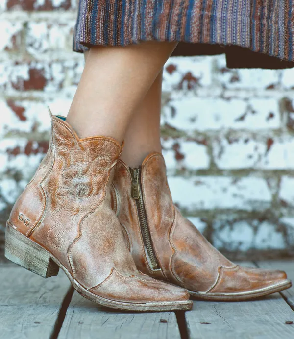Pointed-Toe Western Boots