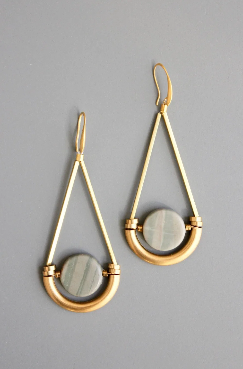 Refined Everyday Accessory 130