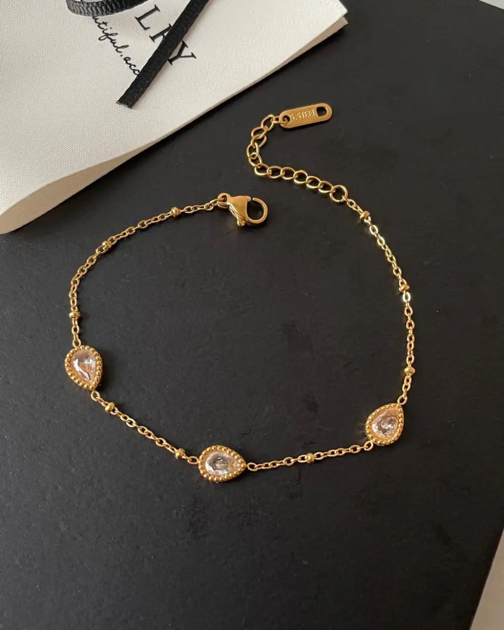 Stainless Steel Rhinestone Delicate Fashion Bracelet