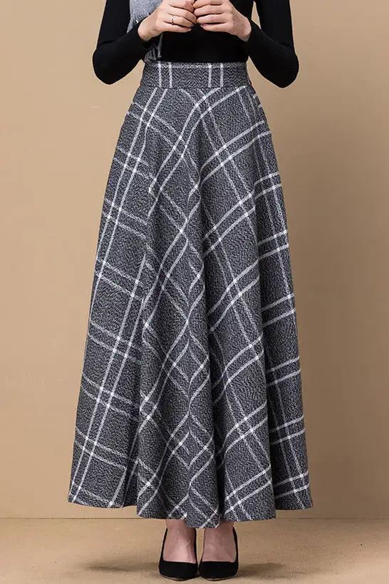 Checkered Wool Blend Pocketed Maxi Skirt
