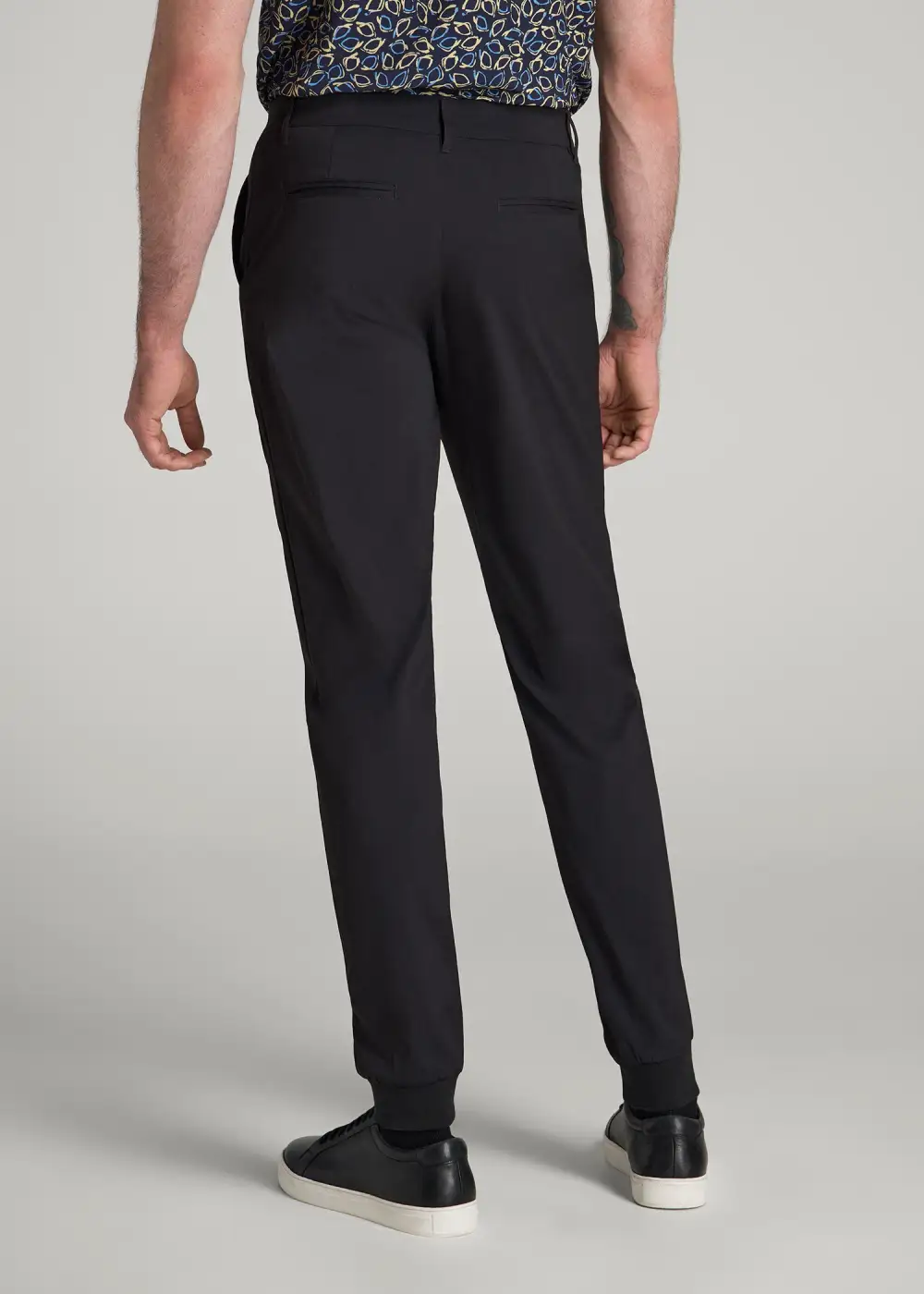 Men's Tapered Stretch Jogger Pants