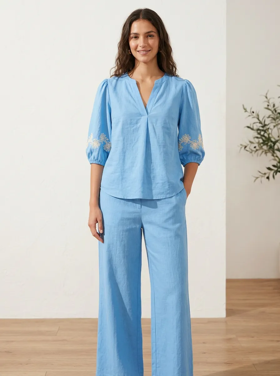 Short-Sleeve Three-Quarter-Sleeve Embroidered Women's V-Neck Shirt