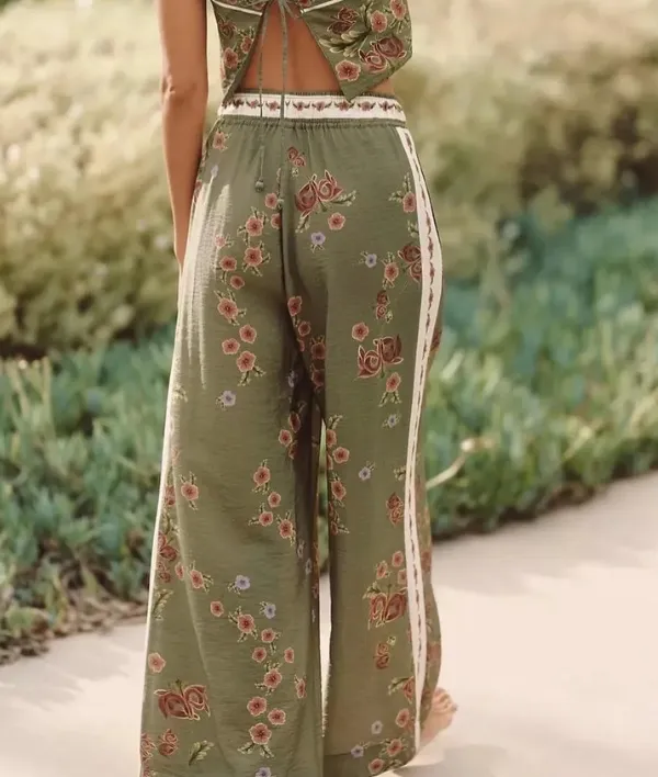 Floral Print Wide Leg Pants