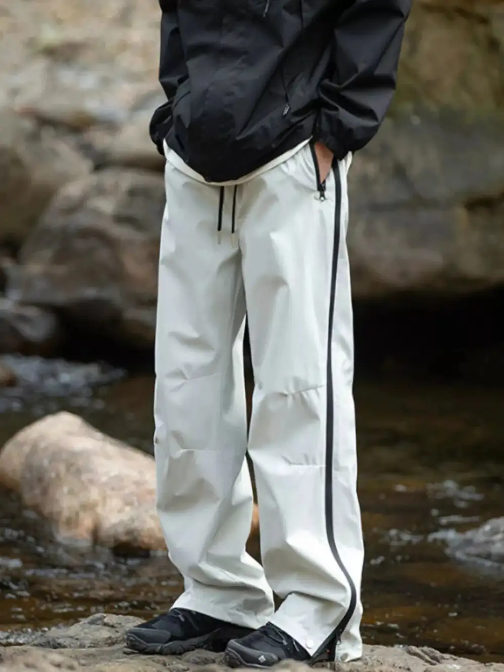 Outdoor Tactical Cargo Pants with Multiple Pockets