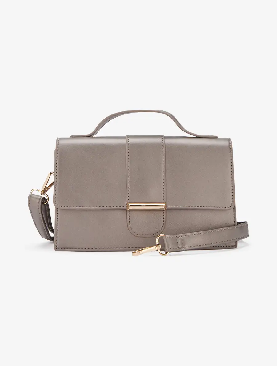 Distinctive Everyday Everyday Crossbody Bag