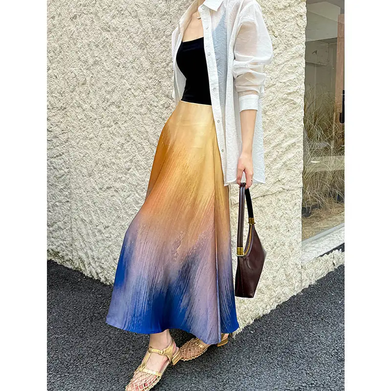 Relaxed Gradient Ombre Midi Skirt