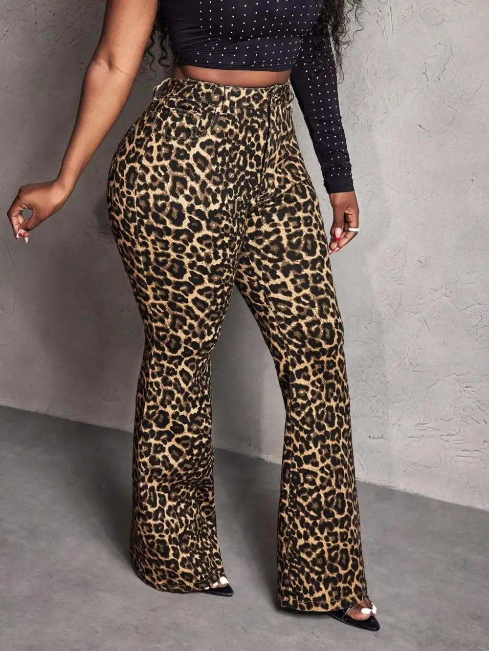 Relaxed Leopard Wide Leg Pants